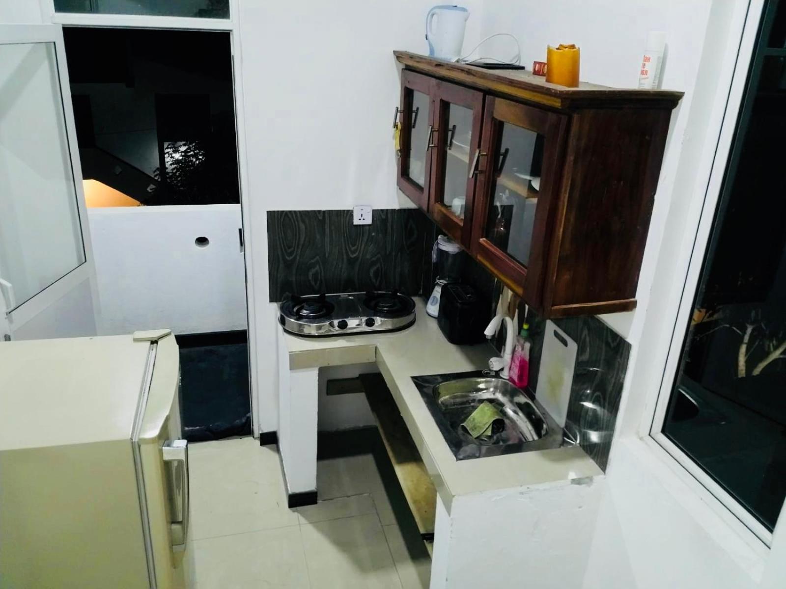 Hikkaduwa Family Inn Екстериор снимка