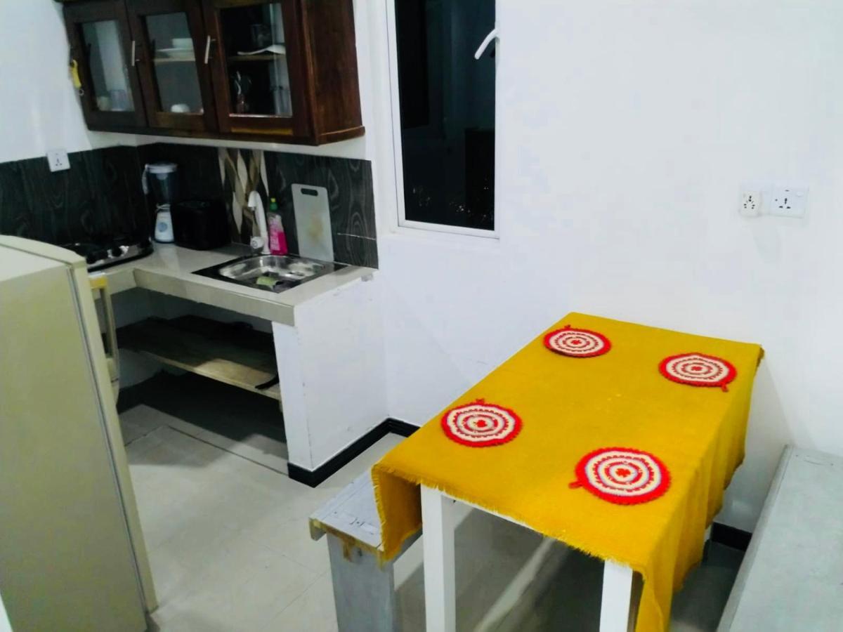 Hikkaduwa Family Inn Екстериор снимка
